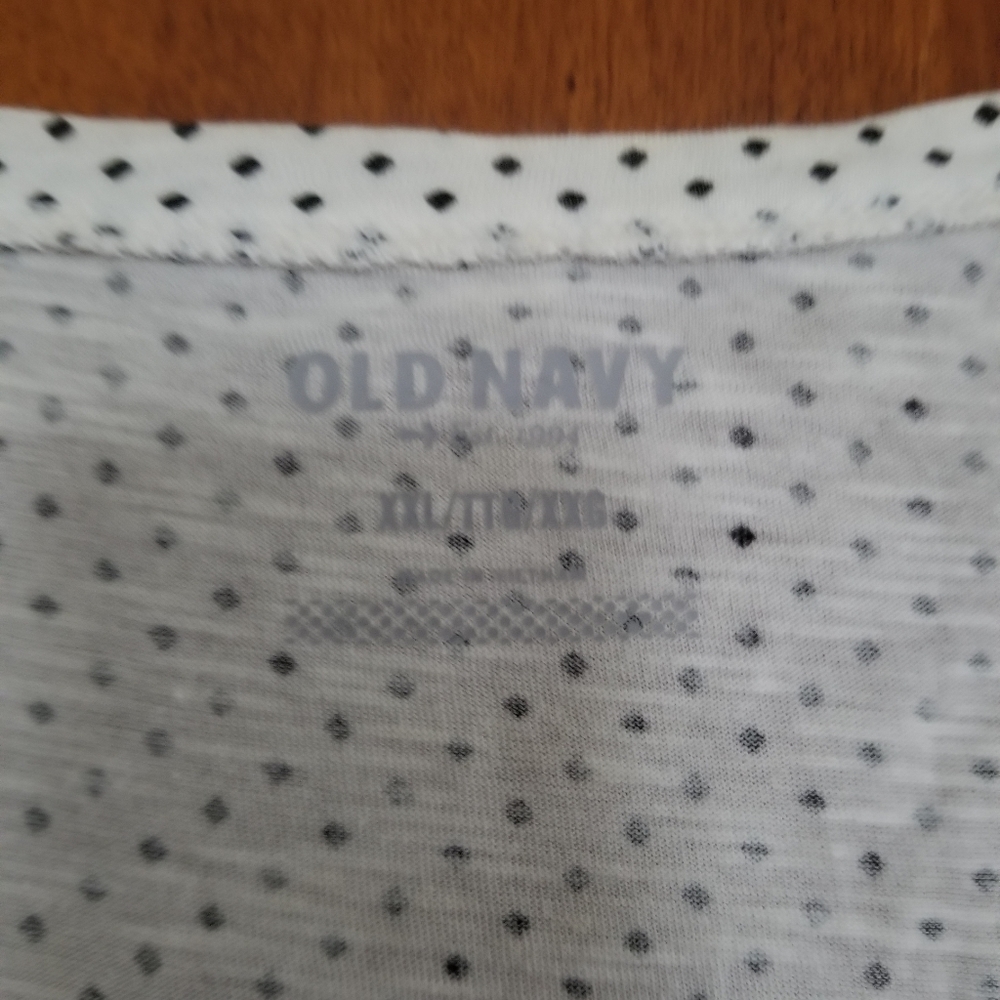 Top/Tee - Picture 5 of 5